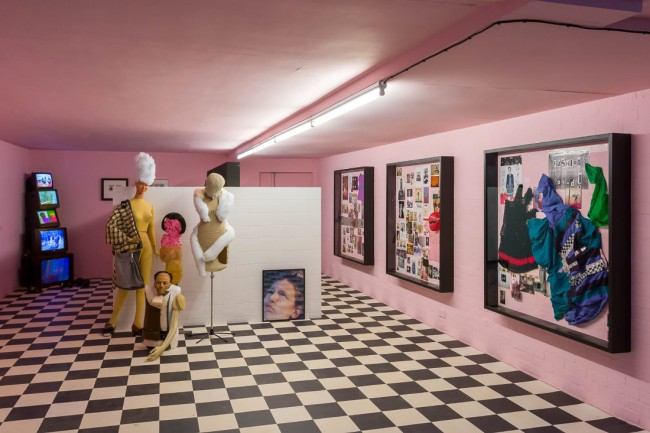 Honey-Suckle Company, "Omnibus", ICA London, 2019 / photo: Marc Blower for ICA London